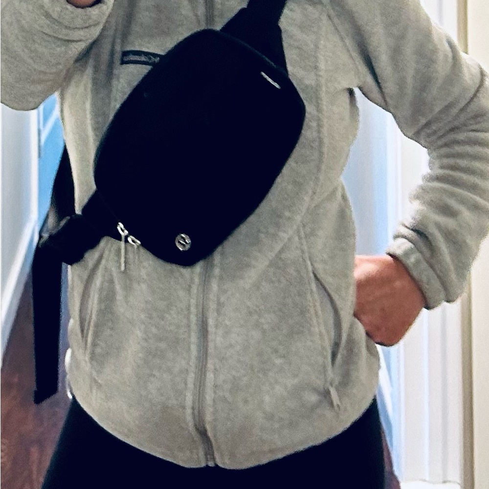 Lululemon black crossbody bag.
